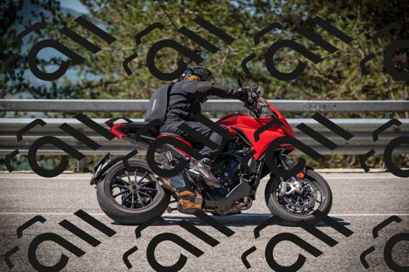 20250525104818-Z62_2197_am_