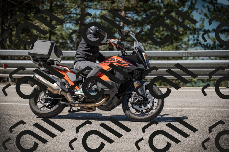 20250525104824-Z62_2200_am_