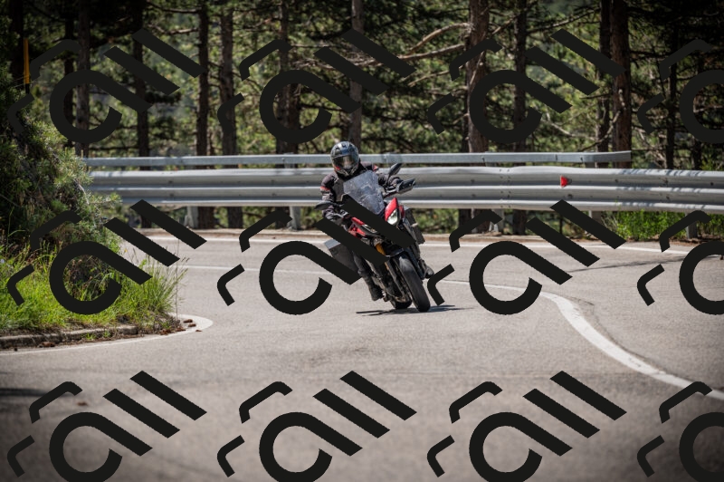 20250525110033-Z62_2265_am_