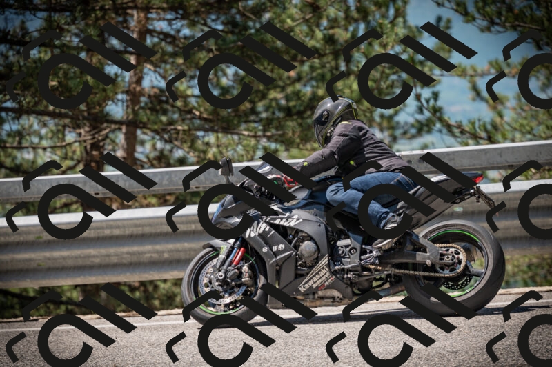 20250525113153-Z62_2704_am_