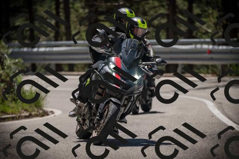 20250525120055-Z62_3146_am_