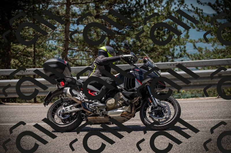 20250525121302-Z62_3364_am_