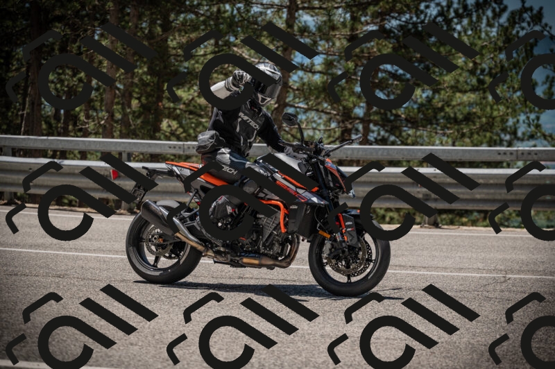 20250525121405-Z62_3379_am_