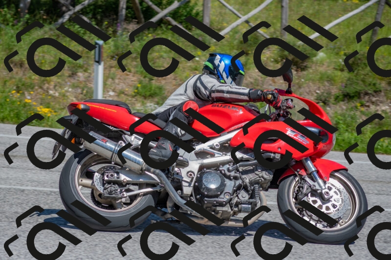 202505251453-DSC_3099_c4_