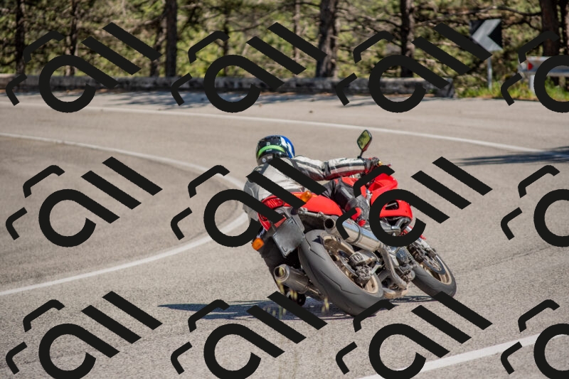 202505251453-DSC_3100_c4_