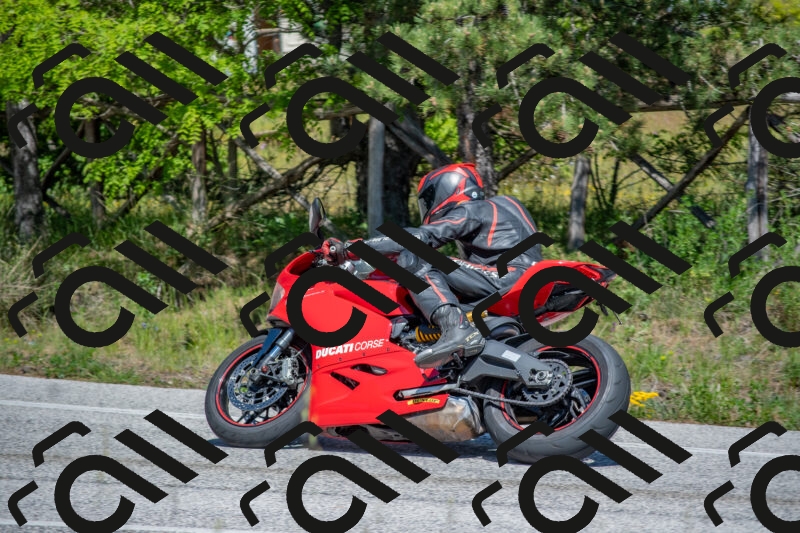 202505251454-DSC_3108_c4_