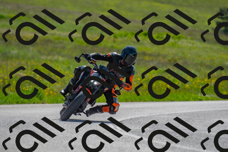 20250525101107-R01_6851_r1