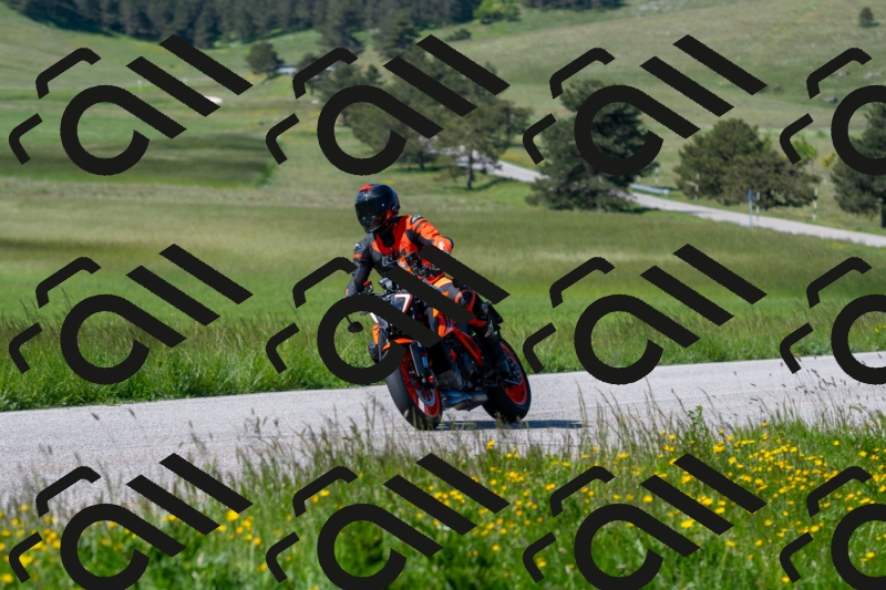 20250525101241-R01_6875_r1