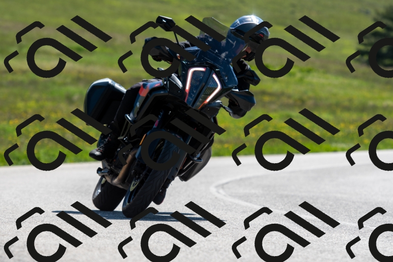 20250525103105-R01_6998_r1