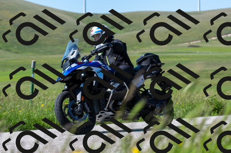 20250525103523-R01_7017_r1