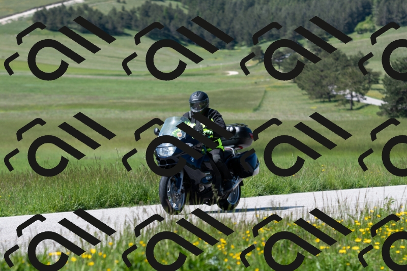 20250525104343-R01_7074_r1