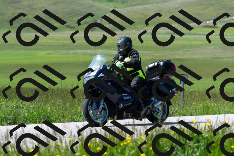 20250525104343-R01_7076_r1