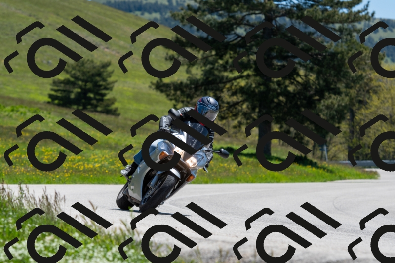 20250525120616-R01_8102_r1