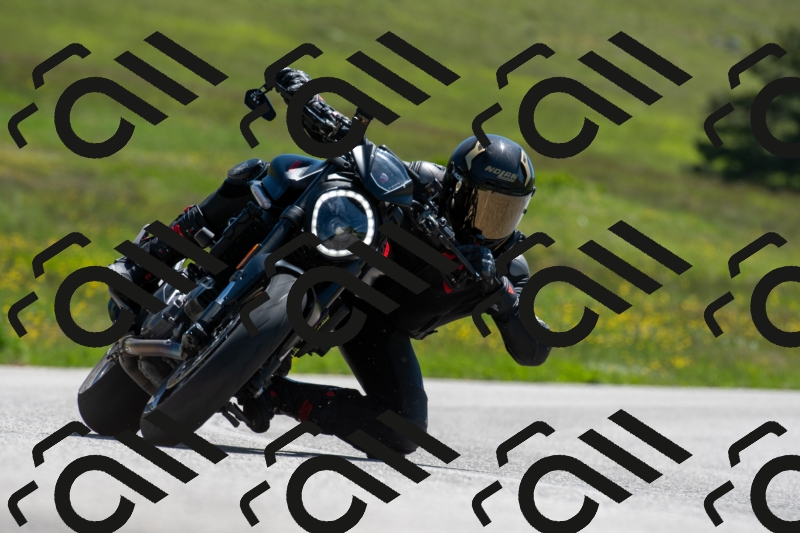 20250525113231-R01_7686_r1