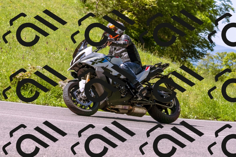 202505250945-_DSC5186_d1_