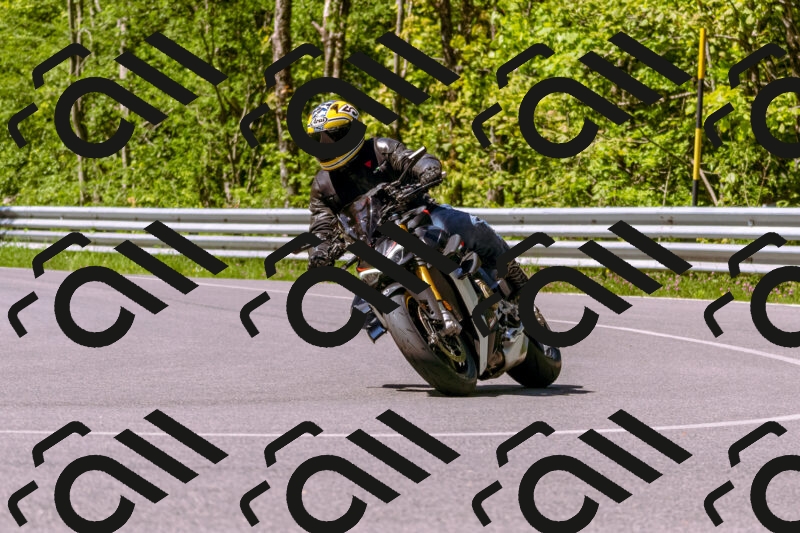 202505250951-_DSC5208_d1_