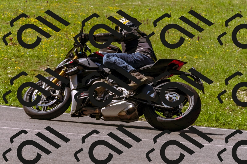 202505250951-_DSC5212_d1_