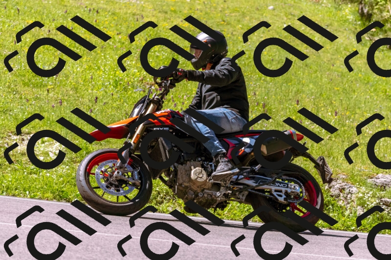 202505250951-_DSC5214_d1_