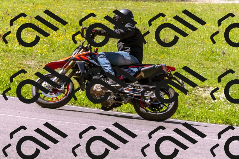 202505250951-_DSC5215_d1_