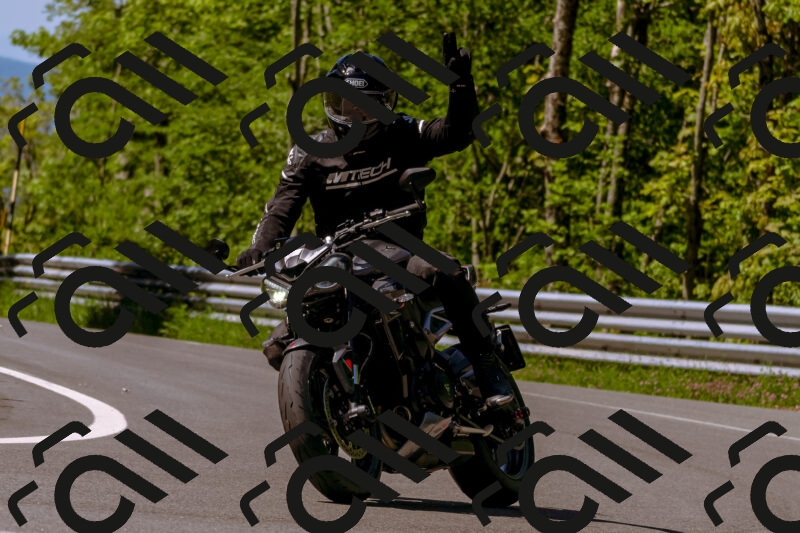 202505250954-_DSC5228_d1_