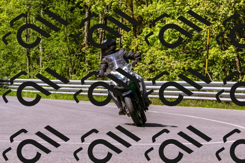 202505250959-_DSC5256_d1_