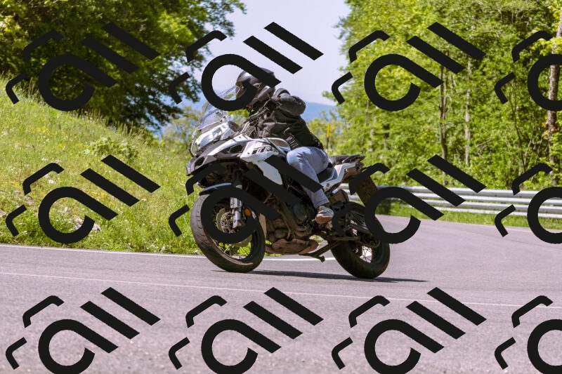 202505250959-_DSC5258_d1_