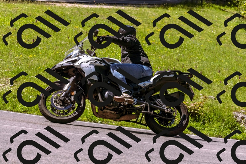 202505250959-_DSC5260_d1_