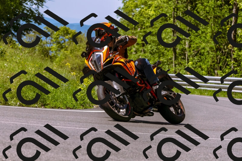 202505251013-_DSC5328_d1_