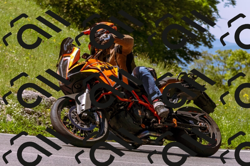 202505251013-_DSC5329_d1_