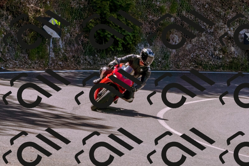 202505251018-_DSC5360_d1_