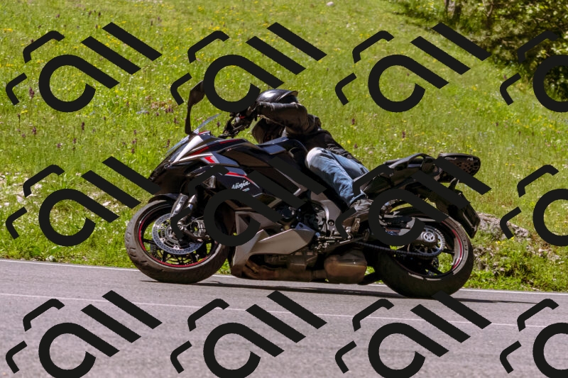 202505251028-_DSC5404_d1_