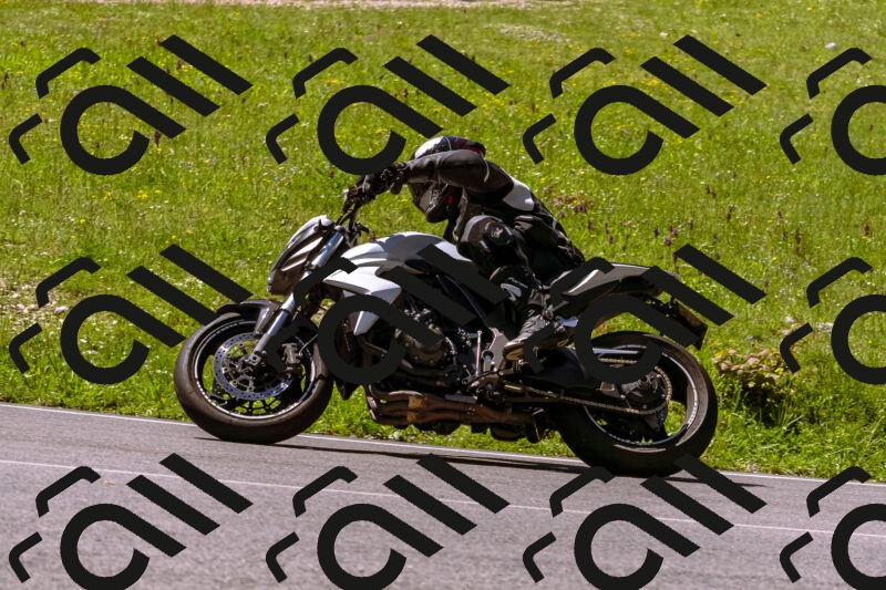 202505251028-_DSC5408_d1_