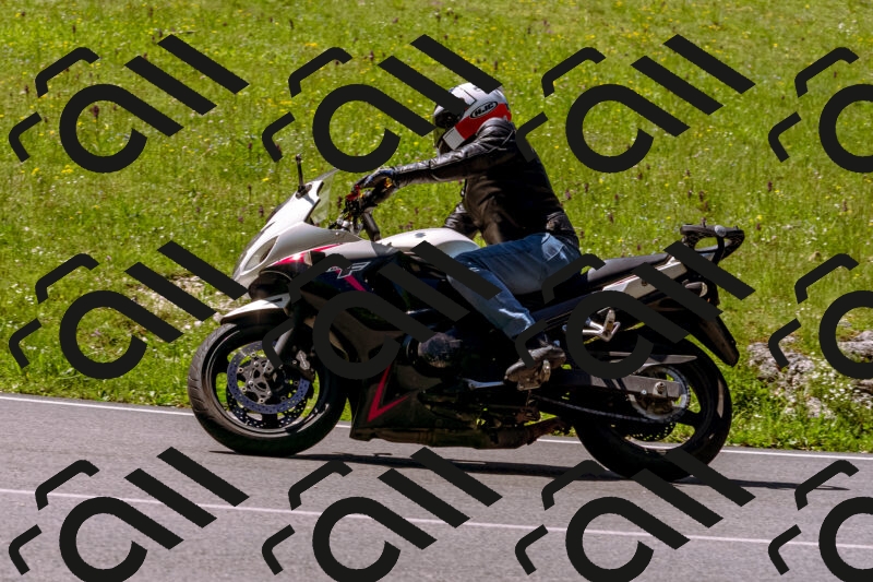 202505251033-_DSC5434_d1_