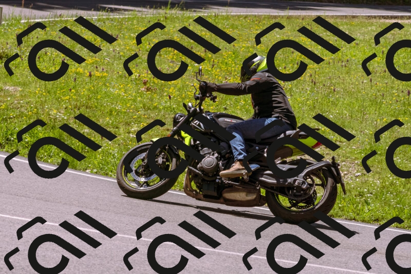 202505251034-_DSC5452_d1_