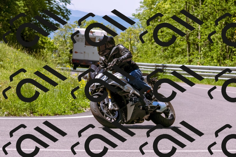 202505251035-_DSC5453_d1_