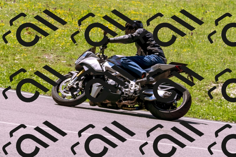 202505251035-_DSC5456_d1_