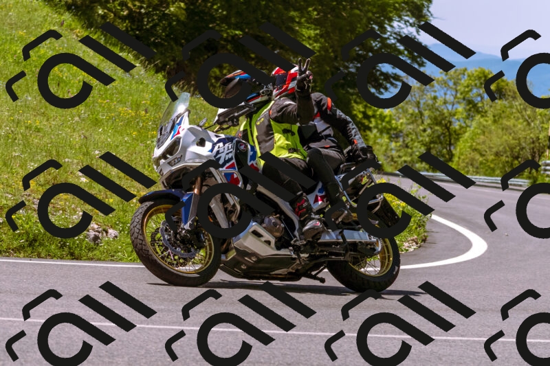 202505251041-_DSC5512_d1_