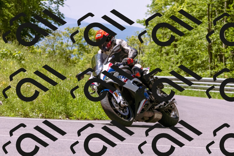 202505251057-_DSC5555_d1_