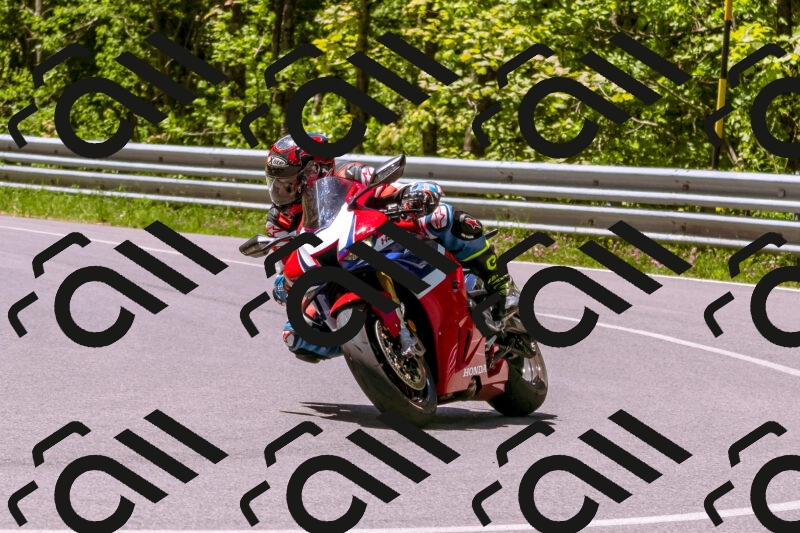 202505251120-_DSC5643_d1_