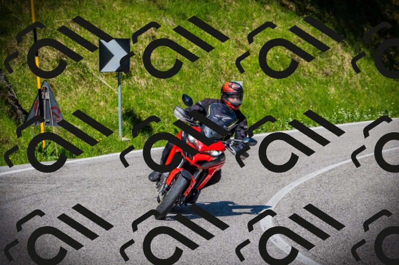 202505251039-DSC07000_c1_