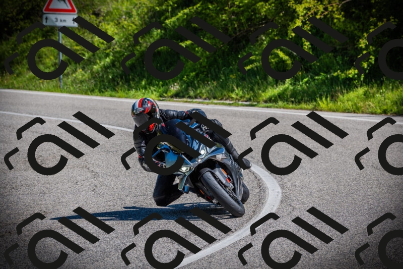 202505251042-DSC07036_c1_