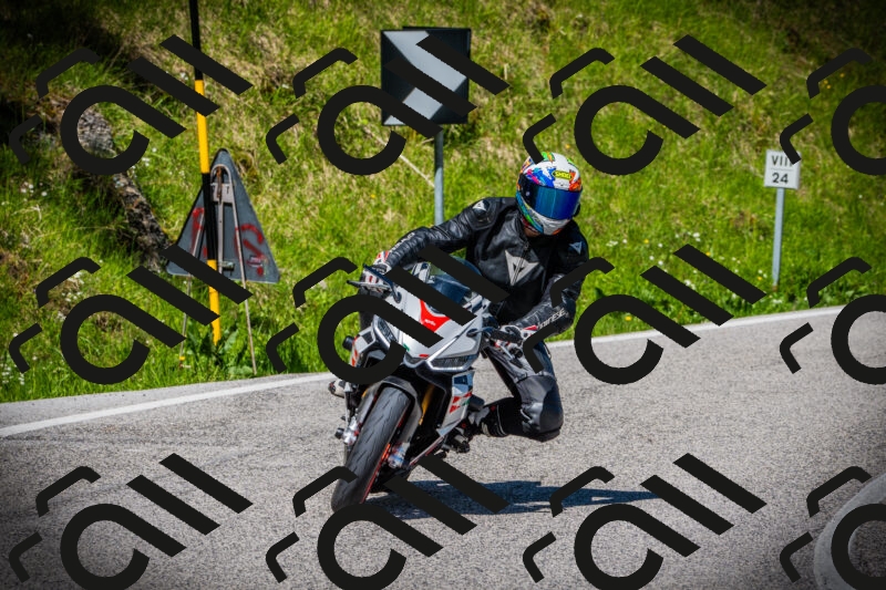 202505251048-DSC07117_c1_