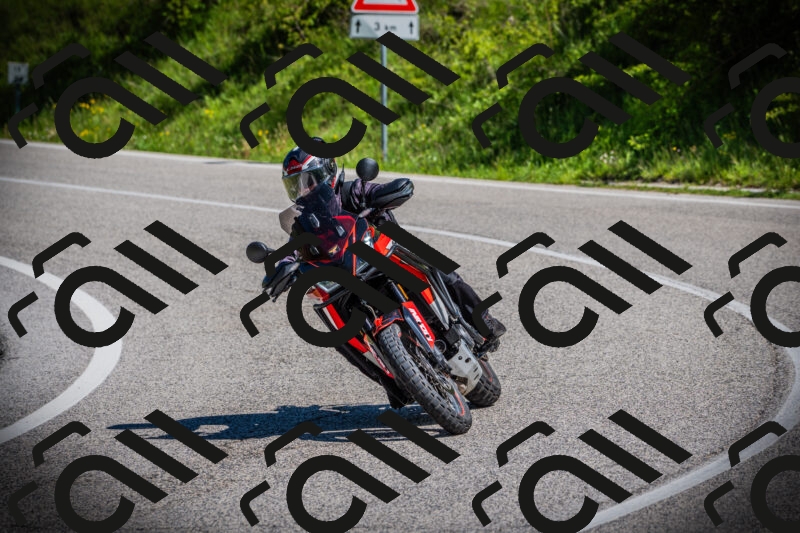 202505251052-DSC07148_c1_