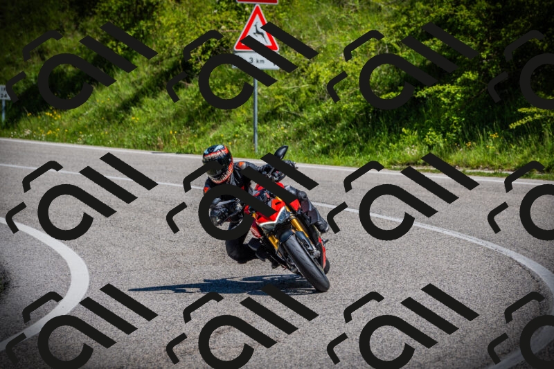 202505251114-DSC07784_c1_