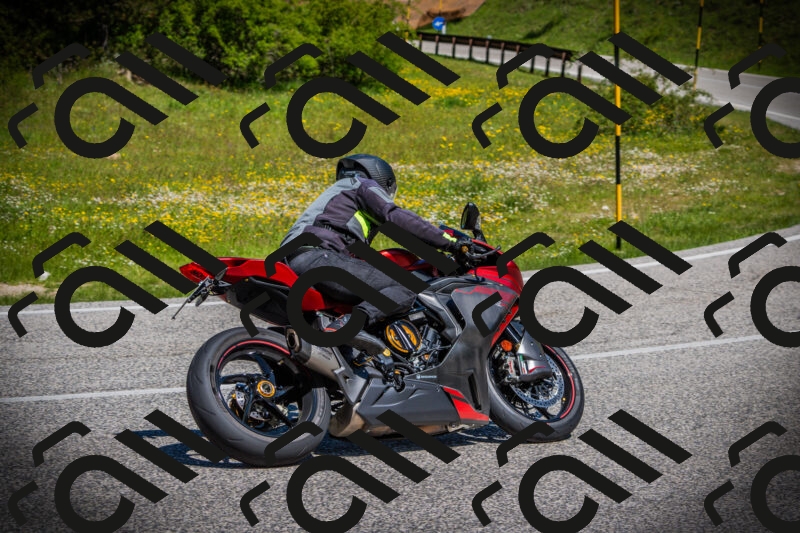 202505251119-DSC08030_c1_