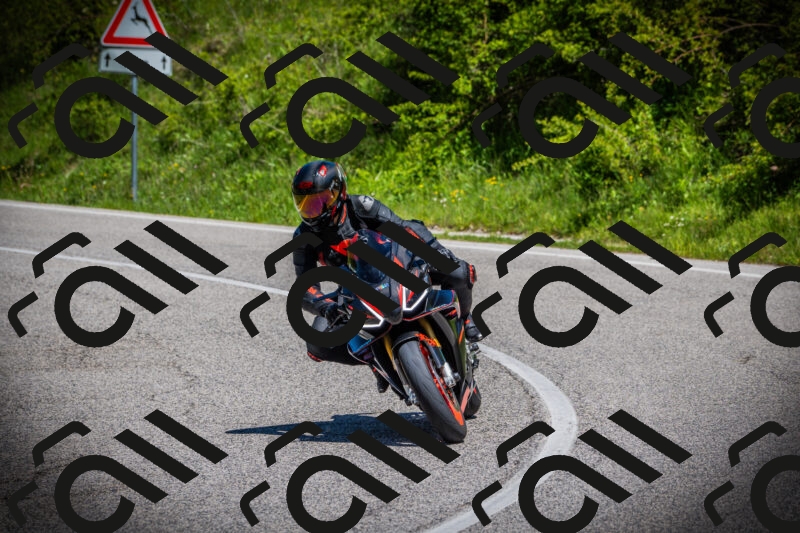 202505251218-DSC09300_c1_