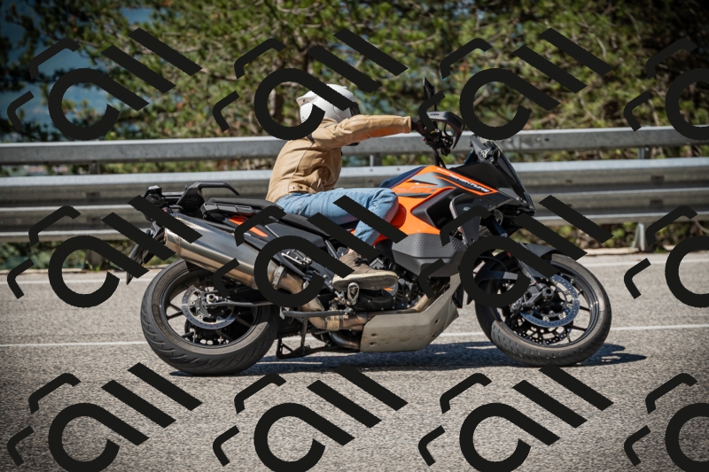 20250531104040-DSC_3092_am_