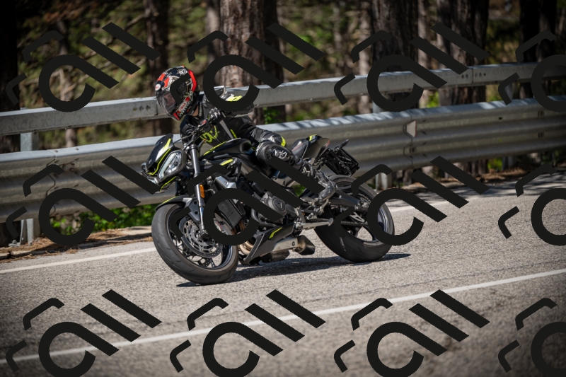 20250531104941-DSC_3195_am_