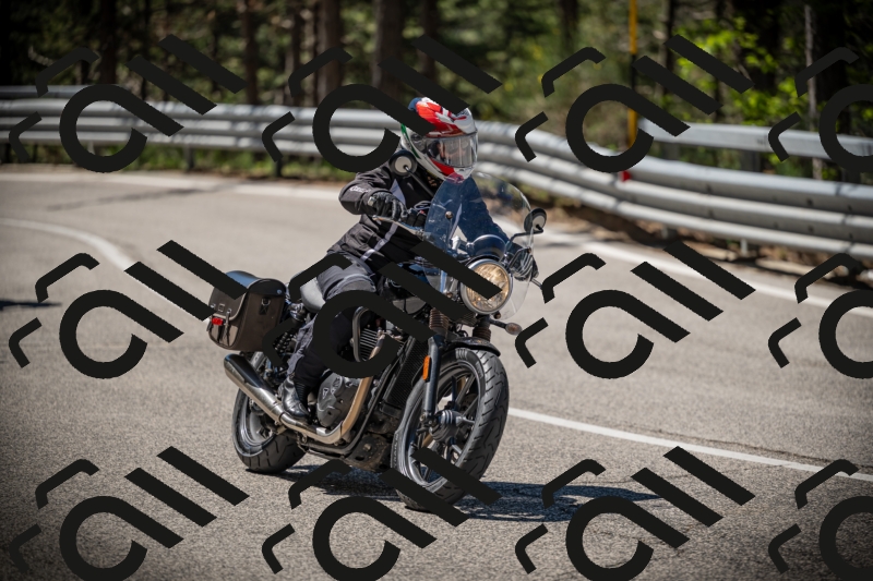 20250531110747-DSC_3358_am_