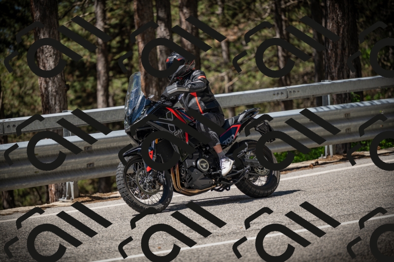 20250531111235-DSC_3471_am_